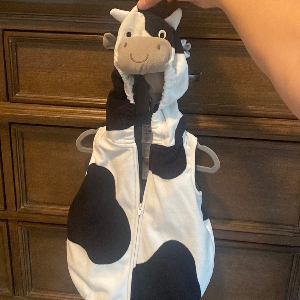 Carter’s Cow Halloween Costume